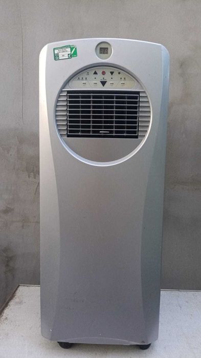 Мобильный кондиционер Homebase TC-8061 Великобритания мощностью 930W 9000 BTU