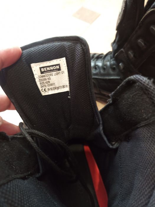 Buty taktyczne skóra 42 rozmiar lekkie