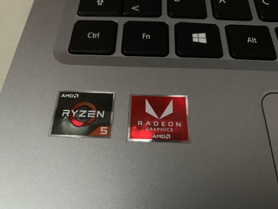 Portátil Acer Aspire 3 Ryzen 5 3500U