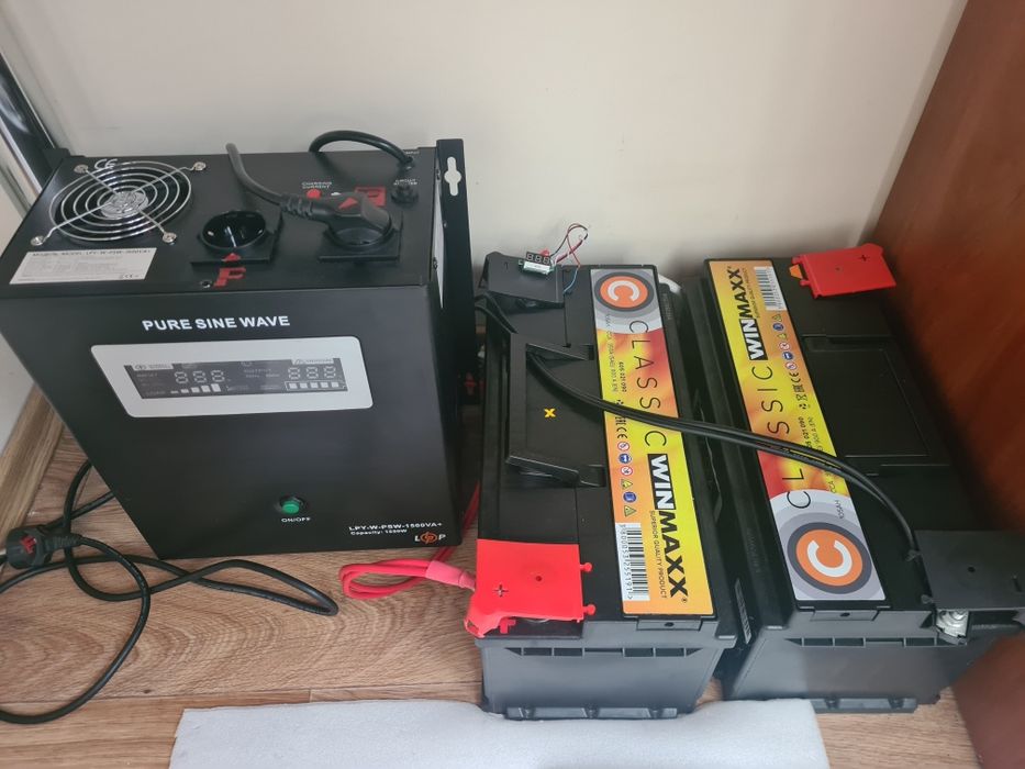 ИБП Дбж LogicPower 24V  1050w 1500va + 2 батареї 105 Ач