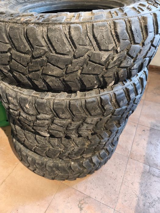 3 Pneus 235 85 R 16 Cooper STT PRO