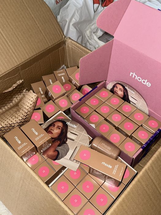 Rhode‼️ black friday ОРИГІНАЛ румʼяна,блиск,косметичка,олівець