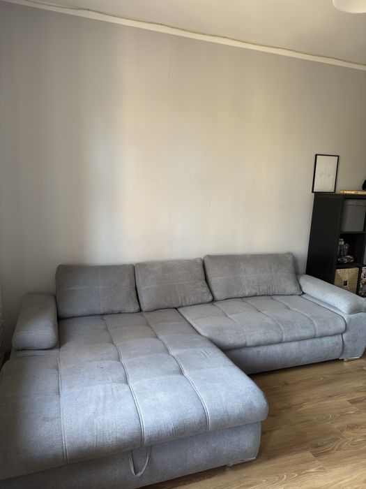 Kanapa narożna z funkcją spania