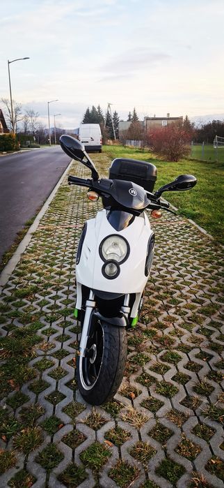 Rex e-novation 1500 skuter elektryczny. Nowe akumulatory