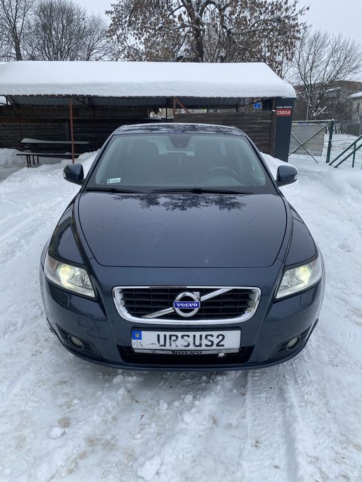 Volvo v50 2.0 2010