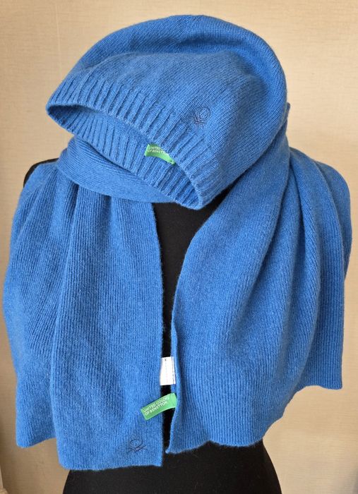 Комплект United colors of Benetton (шапка + шарф).80% вовна.Оригінал