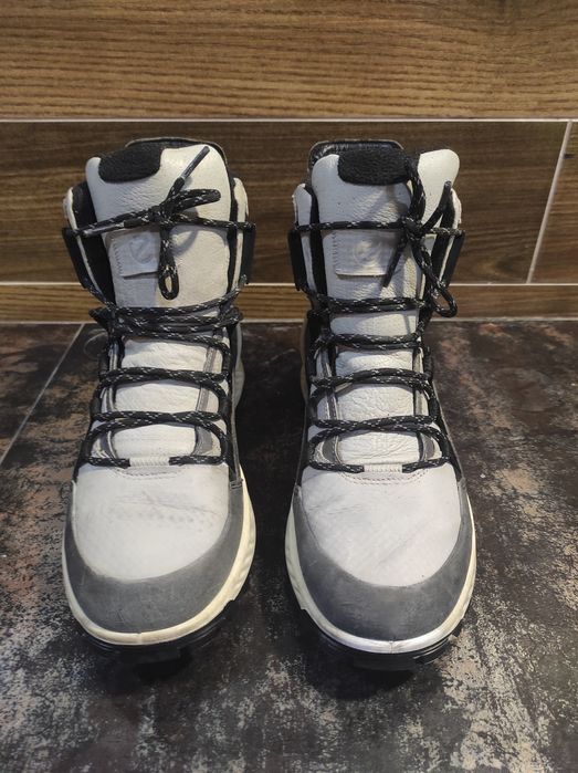 Ботинки ecco кросівки зимні на флісі водонипроникні 42 оригінал