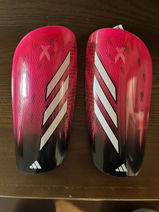 Ochraniacze piłkarskie adidas