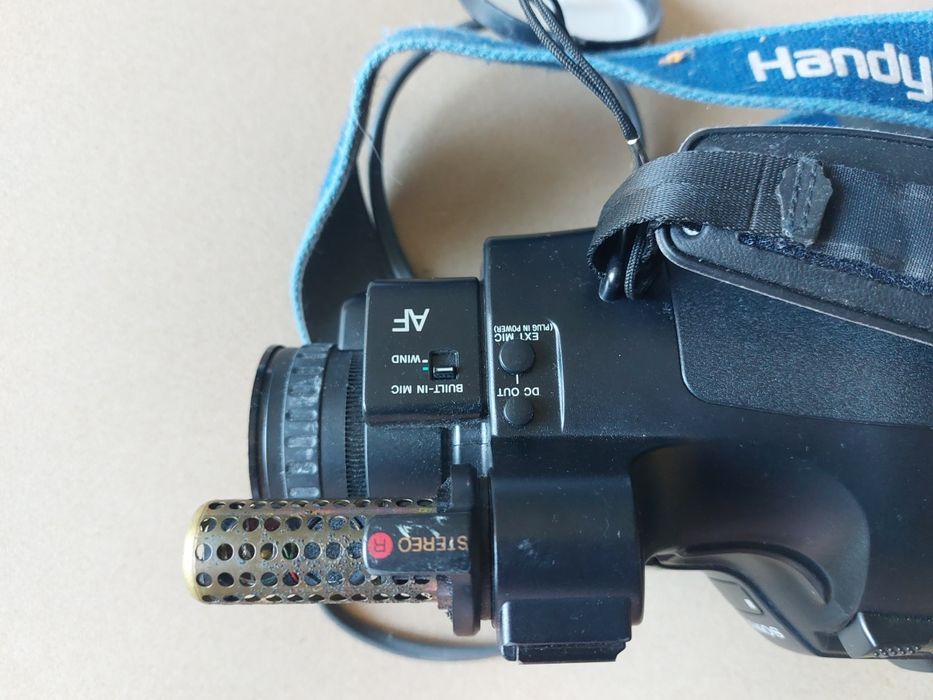 SONY Handycam　CCD-V700 video Hi8 KAMERA VIDEO Hi8 SONY CCD-V700E - NR S638 - 12895936251