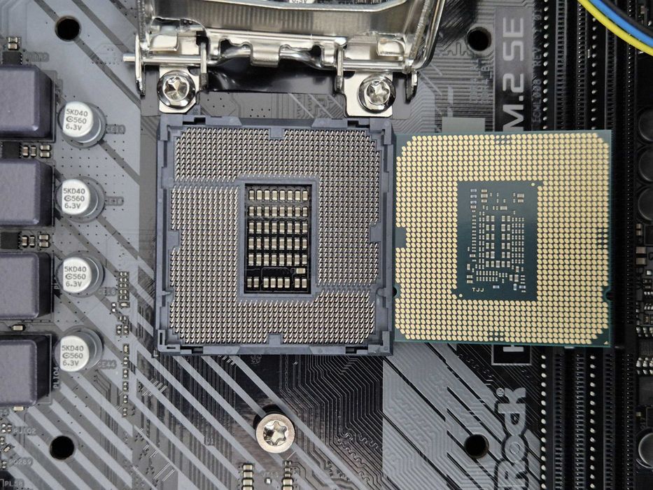 свіжий s1200 сет з відео Intel Pentium G6405 4.1GHz + ASRock M.2 H510