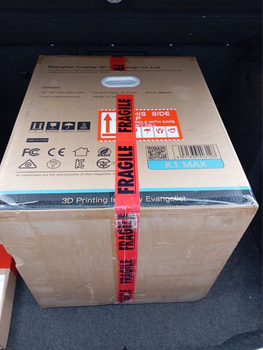 Creality K1 Max — швидкісний 3D-принтер з AI (НОВИЙ)