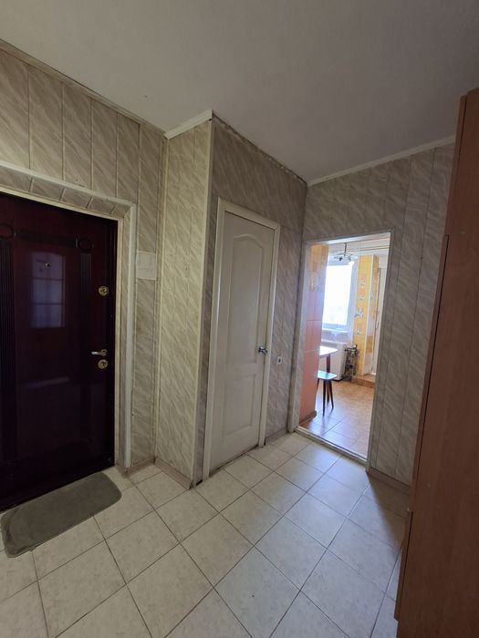 Продам 3х квартиру,2 поверх/2, вул.Січнева