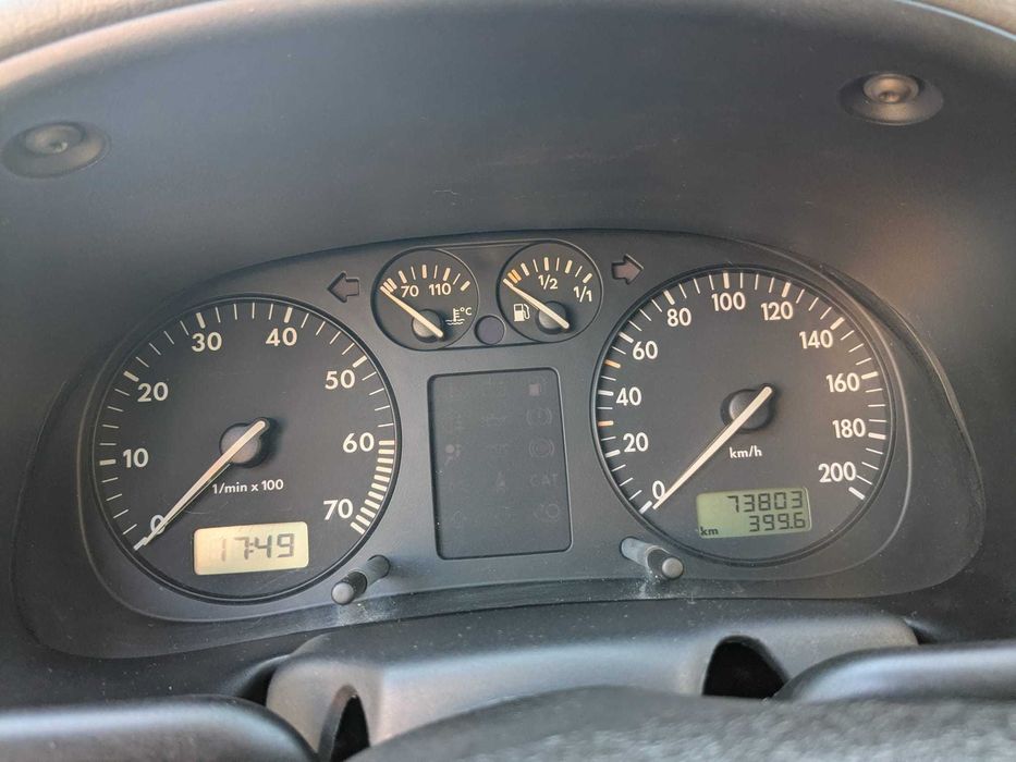 VW Polo 1.0 (1997) - 73.000 km Reais