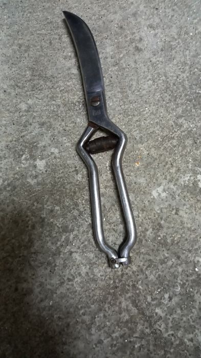 Tesoura de cozinha NOVA