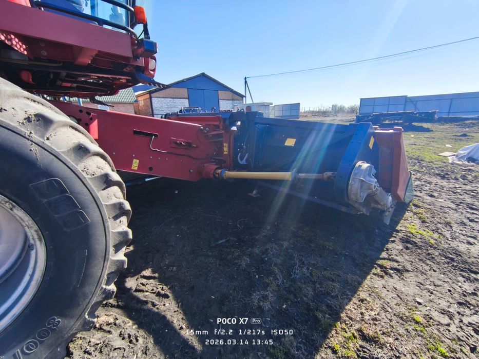 Комбайн CASE AFX 8010