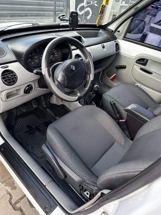 Автомобіль Renault Kango