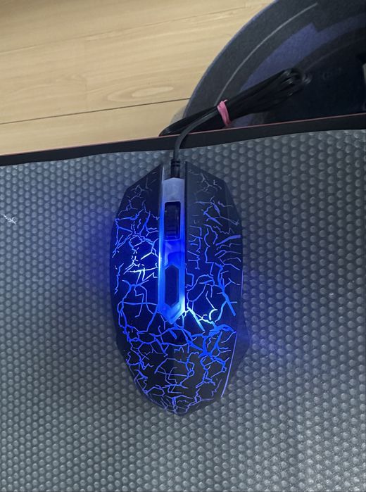Kit Gaming RGB – Teclado Shipadoo + Rato Gaming LED – Impecável