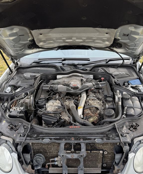 Розборка w211 Mercedes E-class фари кридо капот запчасти