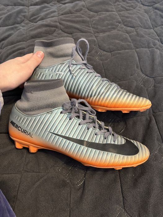 Футбольні бутси Nike 39р.