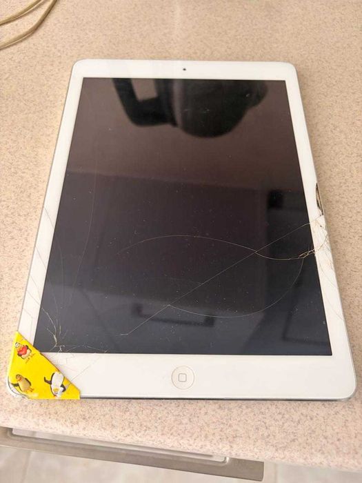 Apple iPad Air Wi-Fi 32GB Silver