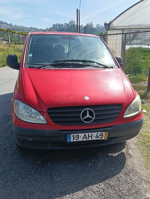 Vende Mercedes Vito