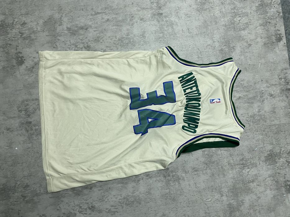 Antetokounmpo Dream City Nike nba basketball