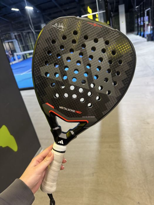 Adidas metalbone hrd +