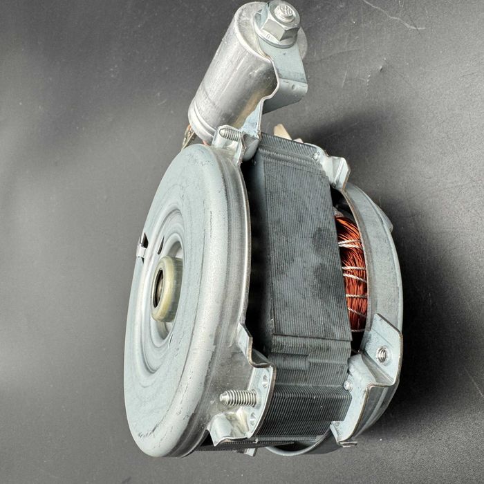 Silnik pompy myjącej zmywarki Miele