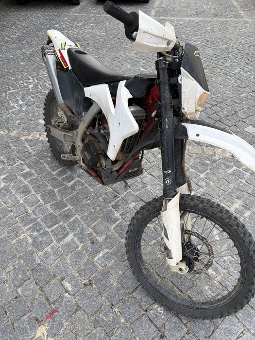 AJP SPR 250 2022