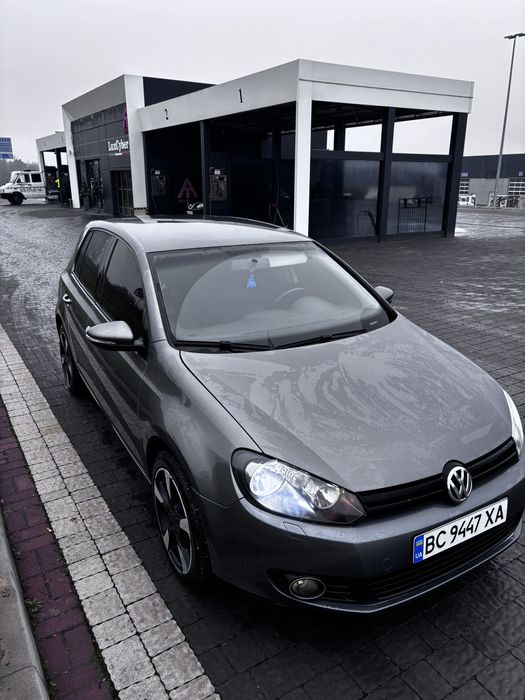 Volkswagen Golf 6 2011 1.6 Бензин