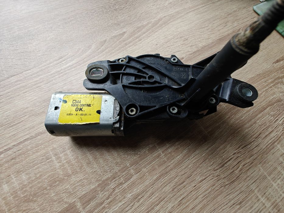 Lampa klapy prawa C-Max 2