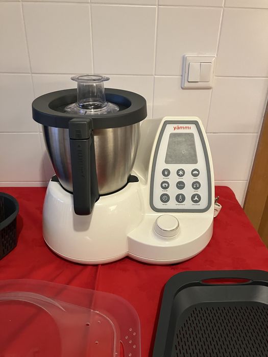 Vendo Robô de Cozinha YÄMMI 2