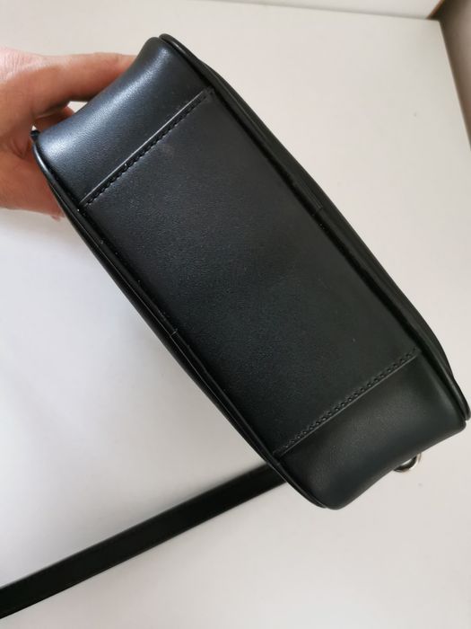 Billie KAZAR skórzana torebka listonoszka srebrne okucia