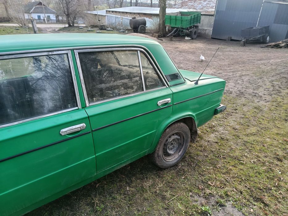 Продам ваз 21063