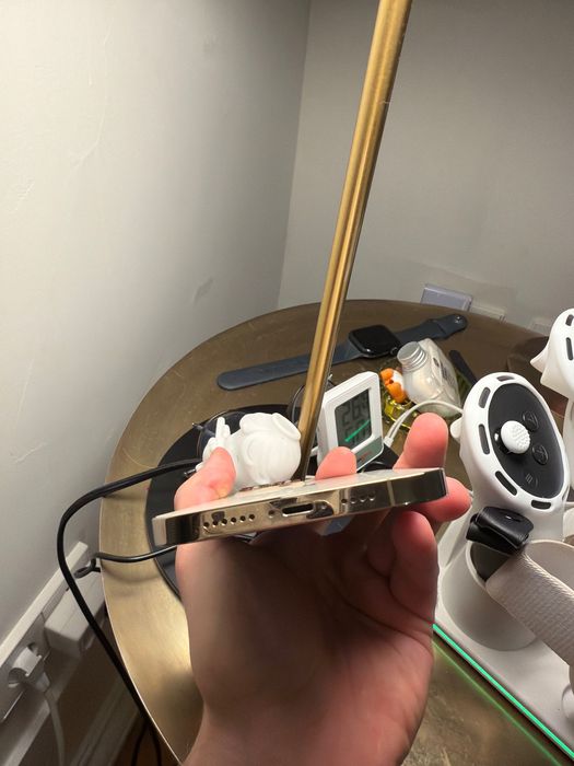 iPhone 12 Pro Max Glod