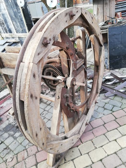 Sieczkarnia na pas tramsmisyiny i na kolbę w