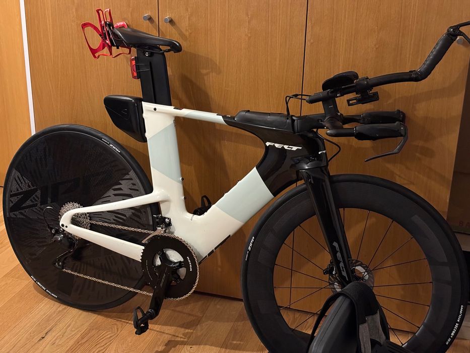 ZIPP wheelset Shimano: super-9 + 808 ready to race