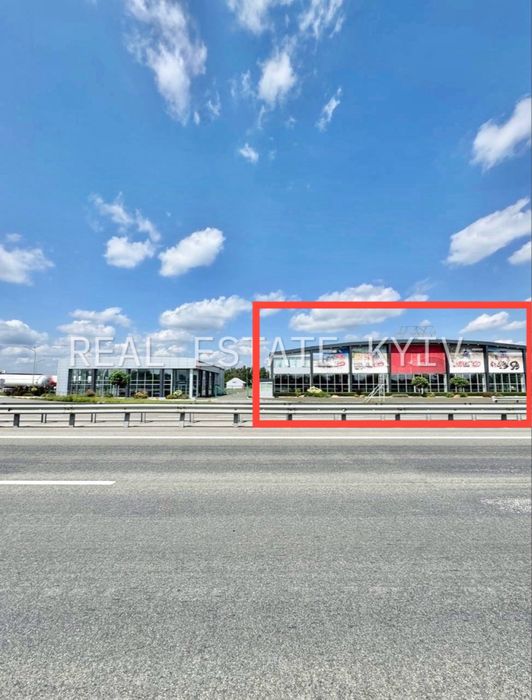 Аренда фасадного помещения 3 300 кв.м. с. Мрия - Житомирская трасса