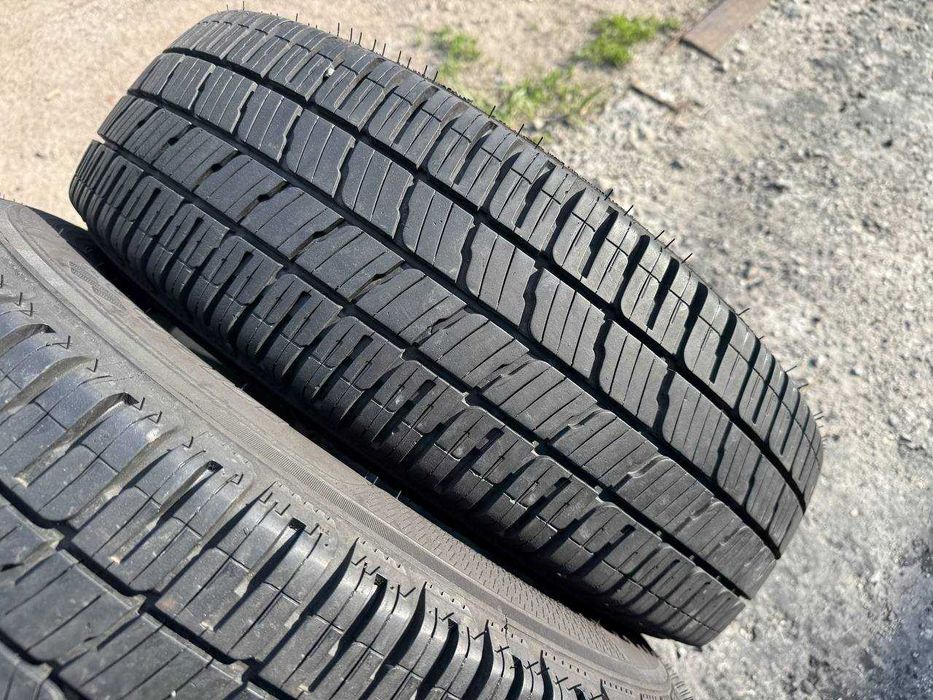 Шини літо  215/70/R15C Kleber Transpro 4S