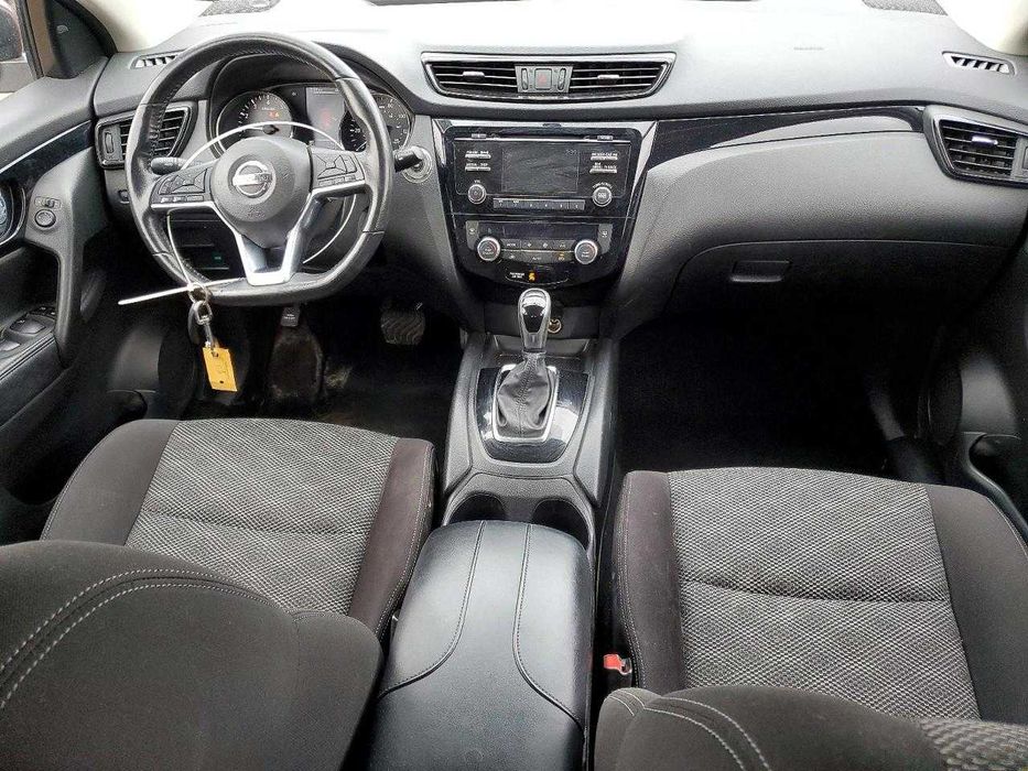 Nissan Rogue Sport SV 2018