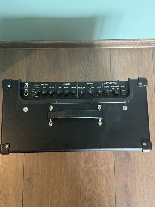 Yamaha Pacifica 112v + Boss Katana 50 mk2 + dodatki