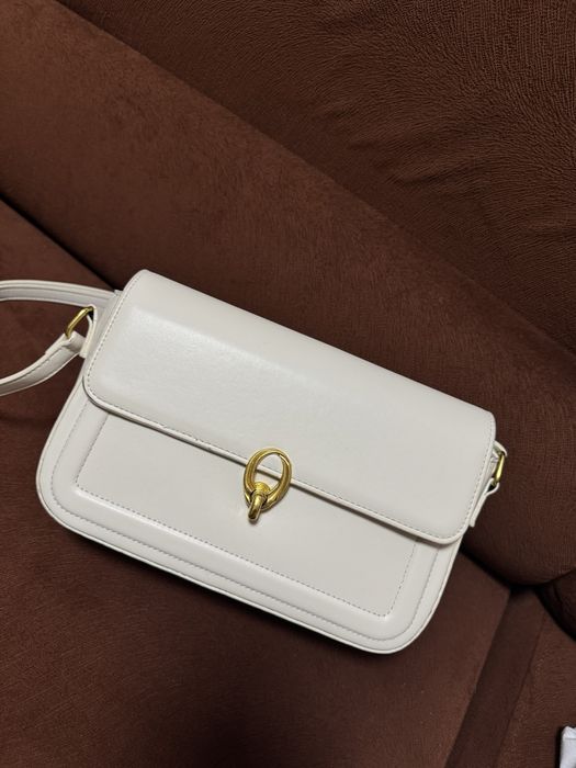 Біла вмістка сумка braska