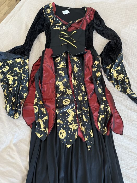 Ostatki bal przebierańców czarownica strój karnawał M L