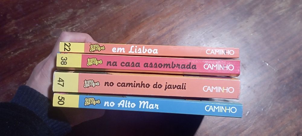 Livros uma aventura 22, 38,