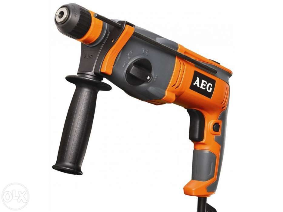 Martelo Eléctrico Combinado AEG BH22E  650w SDS-PLus