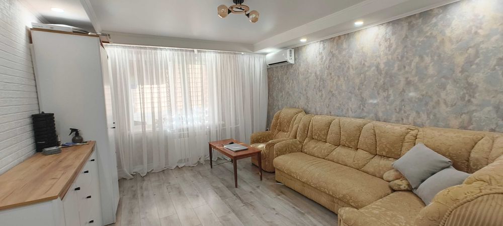 Продам з ремонтом 3к.кв. з газом!