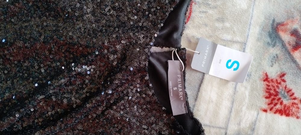 Святкова блуза паєтками Primark