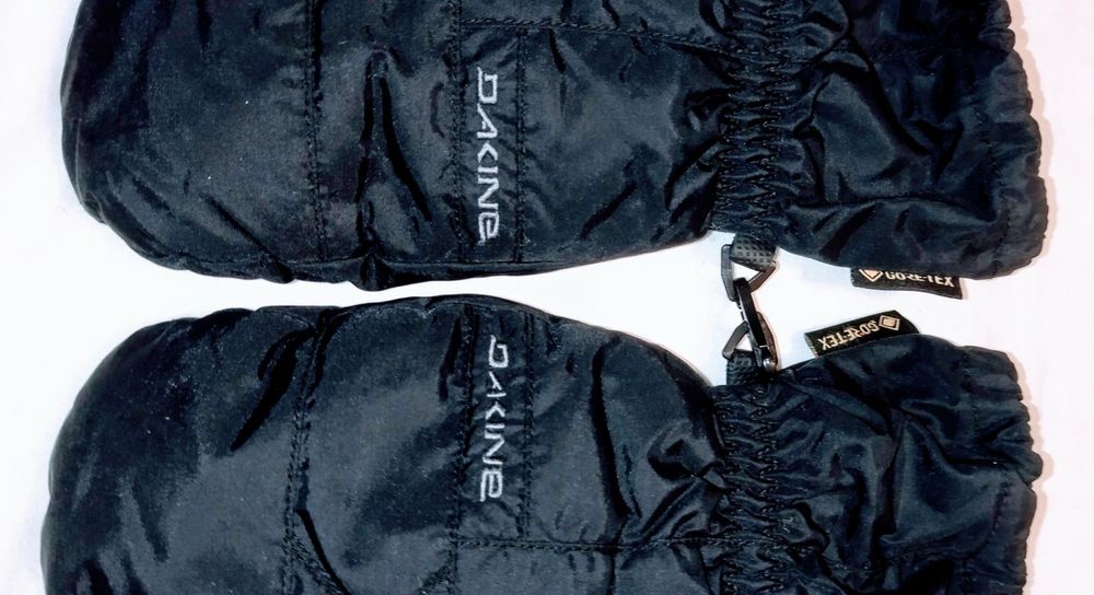 Рукавицы . Теплые . Качественные.