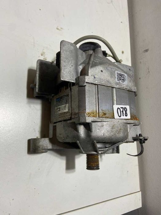Silnik WELLING HXGK1L.52 do pralki Polar, Whirpool
