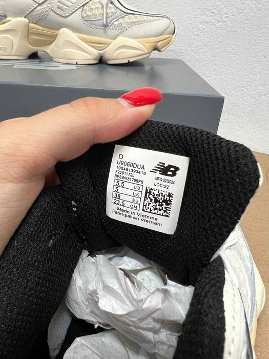 Кроссовки New Balance 9060 Beige / Нью Беленс 9060 бежевые 37 38 39